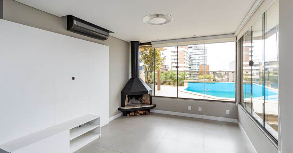 Exklusive Penthouse in Mont'Serrat: Eleganz und Komfort in jedem Detail
