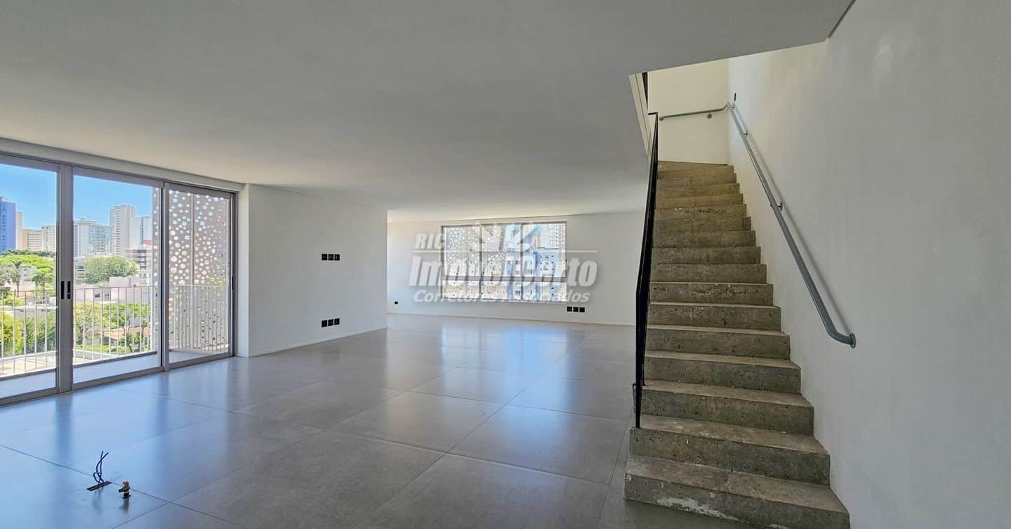 New Duplex Penthouse with 3 Suites and 3 Parking Spaces, 227 m² in Vila Izabel