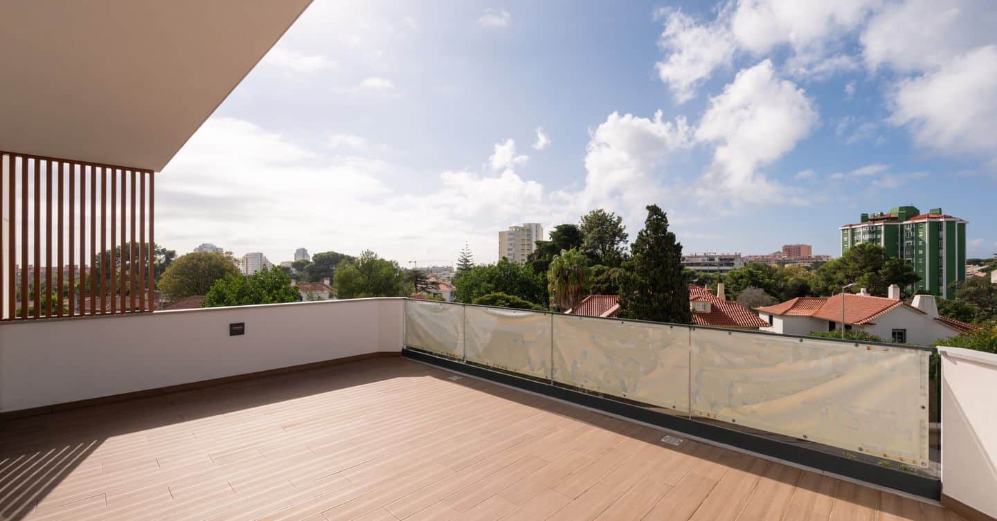 Cobertura duplex nova T2+2 em Cascais