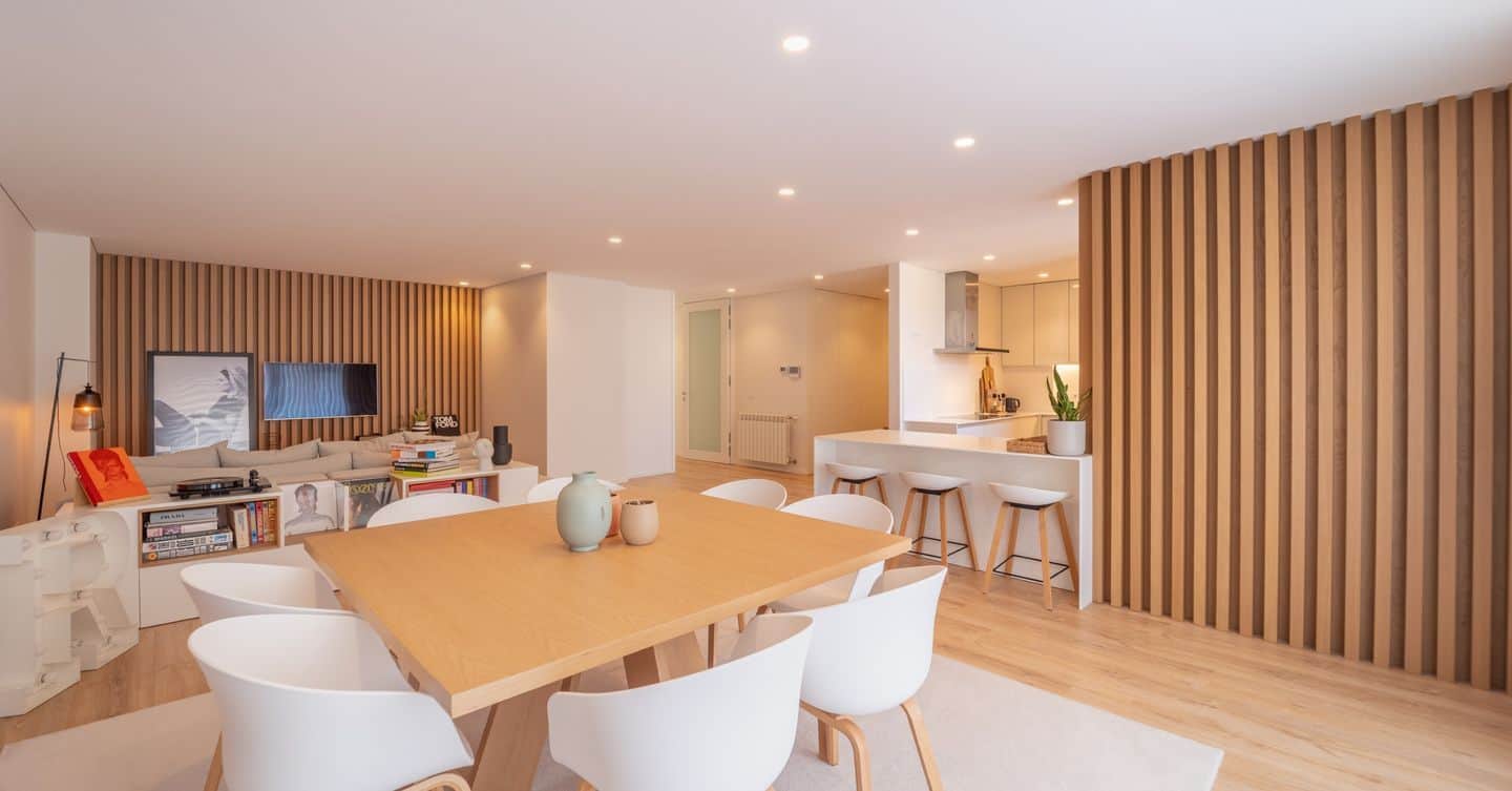 Apartamento 4 quartos com varanda em Matosinhos Sul