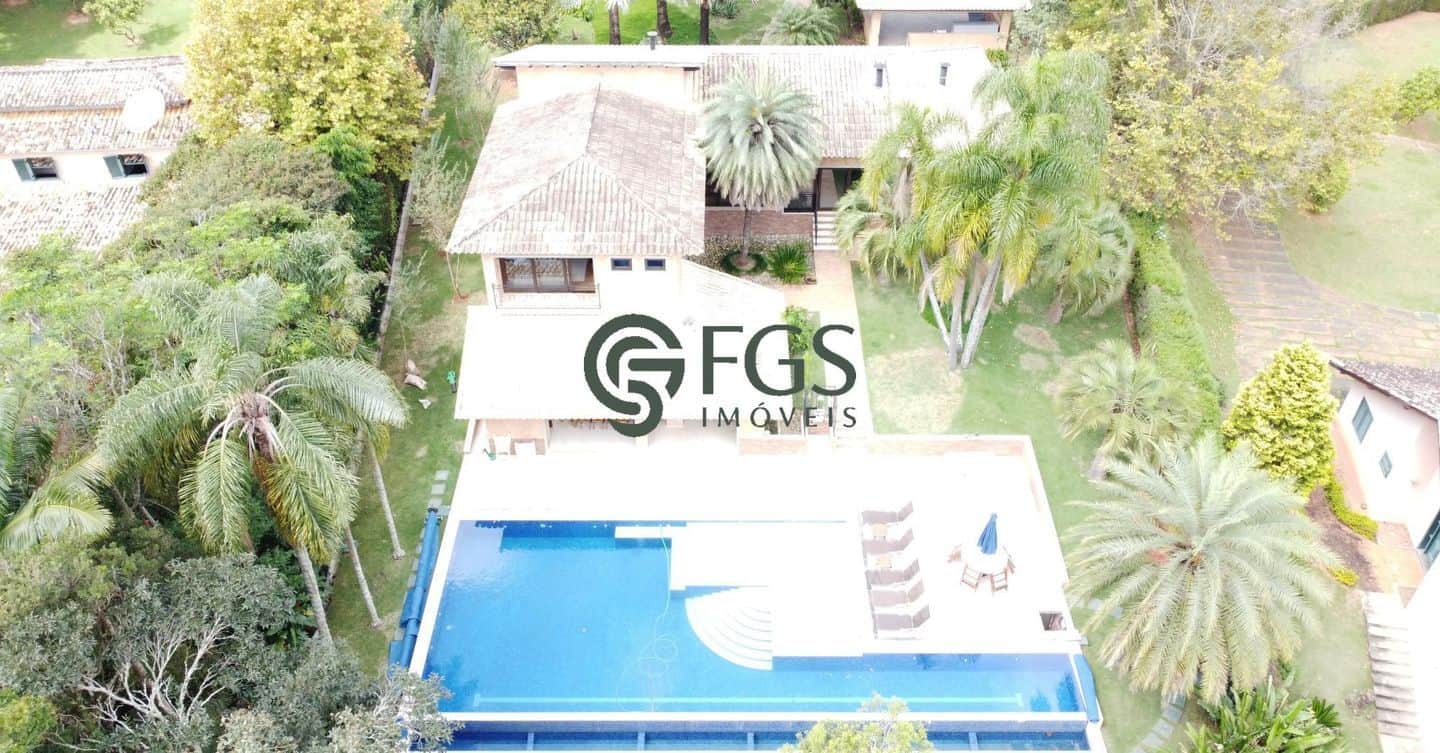 Haus mit direktem Zugang zum Stausee, erstklassige Ausstattung, elegant dekoriert und bezugsfertig