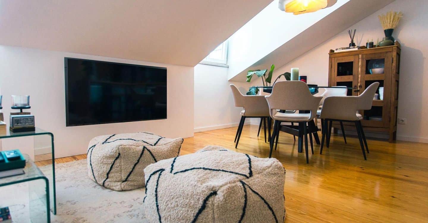 Apartamento duplex T3 na Avenida 24 de Julho, Lisboa