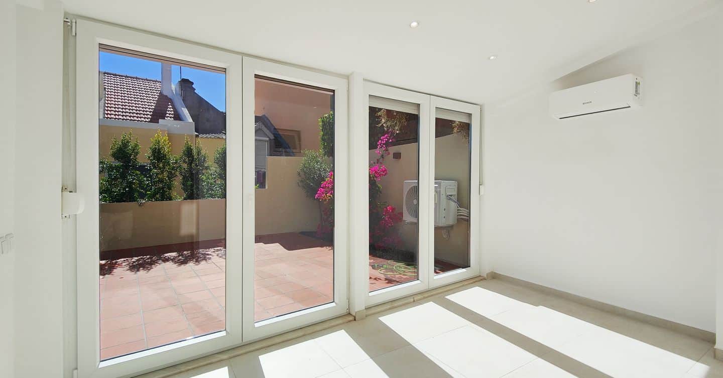 Apartamento 1 quarto + 1 com terraço em São Vicente, Lisboa
