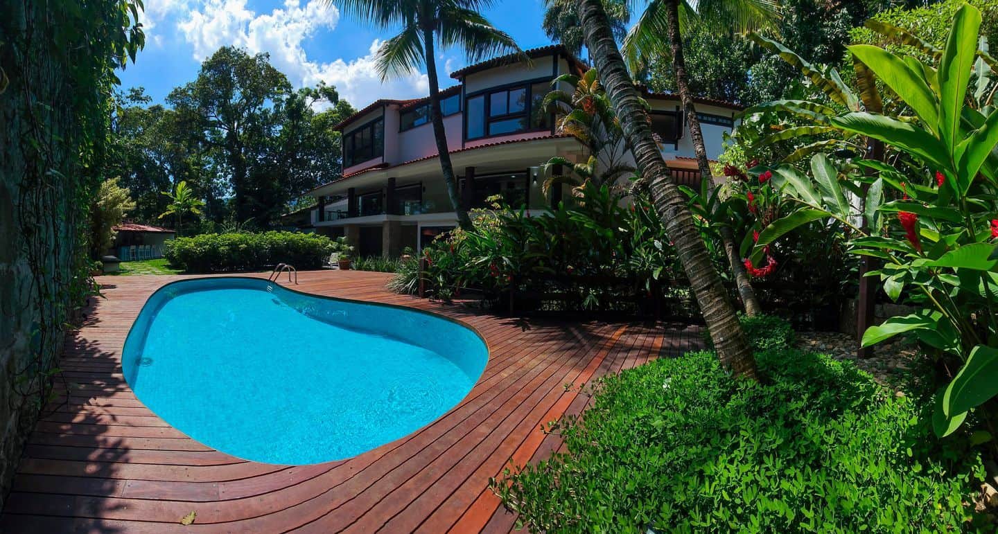 Residência excecional, lazer completo e pronta a habitar!