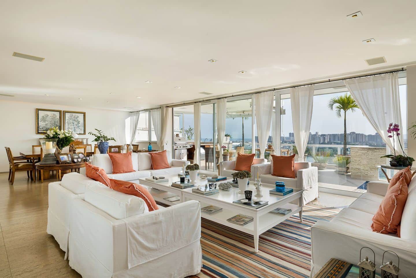 Immaculate Linear Penthouse with Stunning Views!