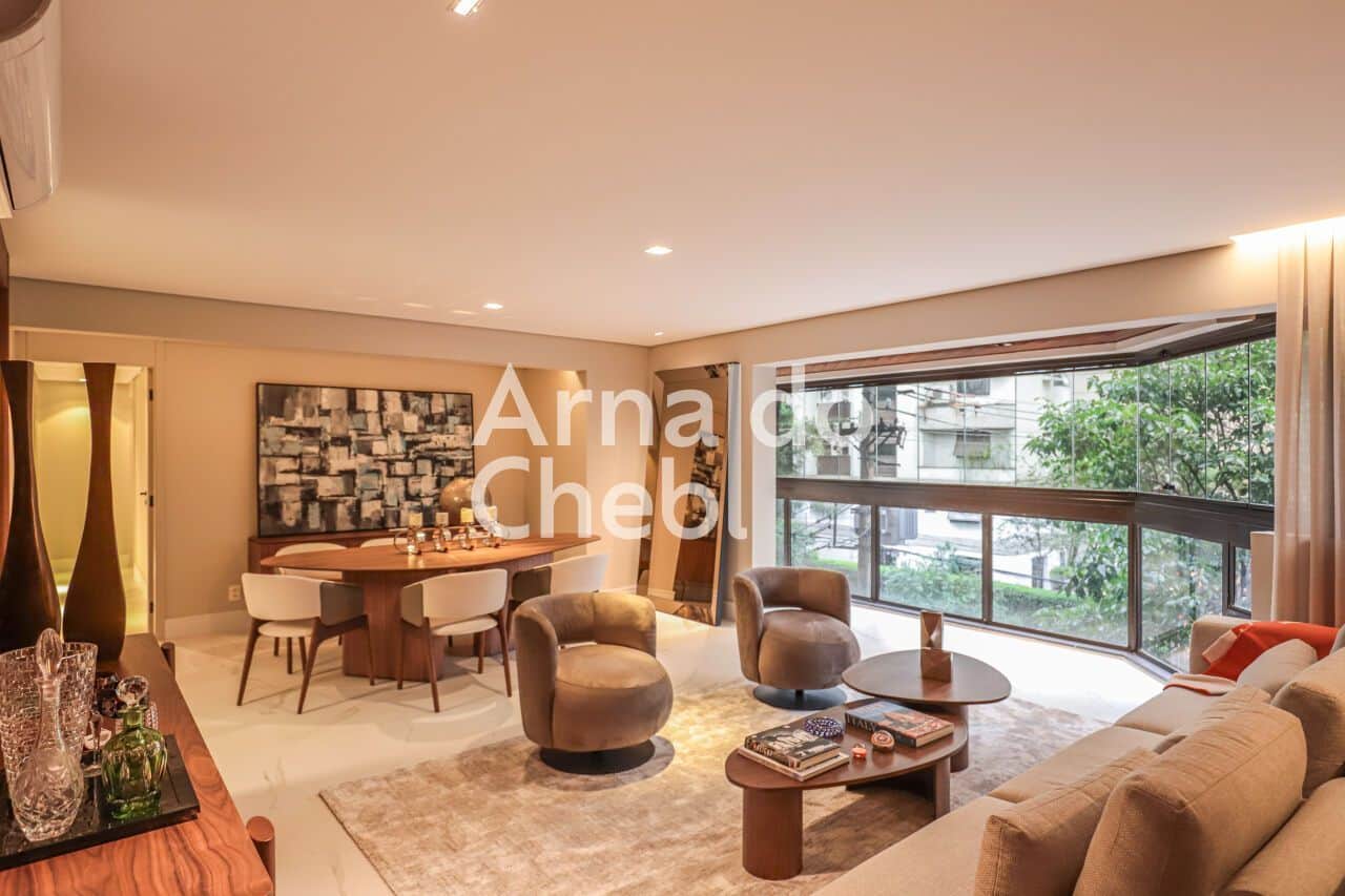 Apartamento com 159 m², 3 quartos e 3 suítes à venda na Vila Nova Conceição.