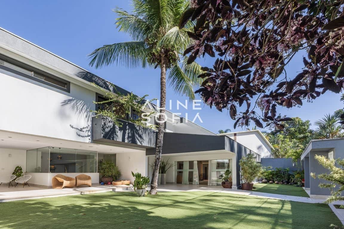 Belíssima e imponente casa, no Jardim Itanhangá, Rio de Janeiro!