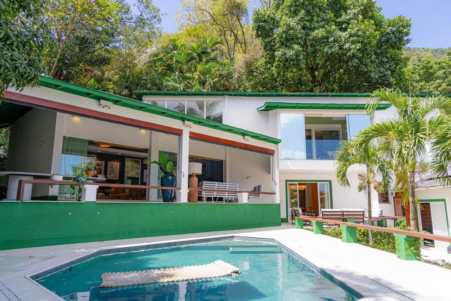 Un refugio de tranquilidad rodeado de verde