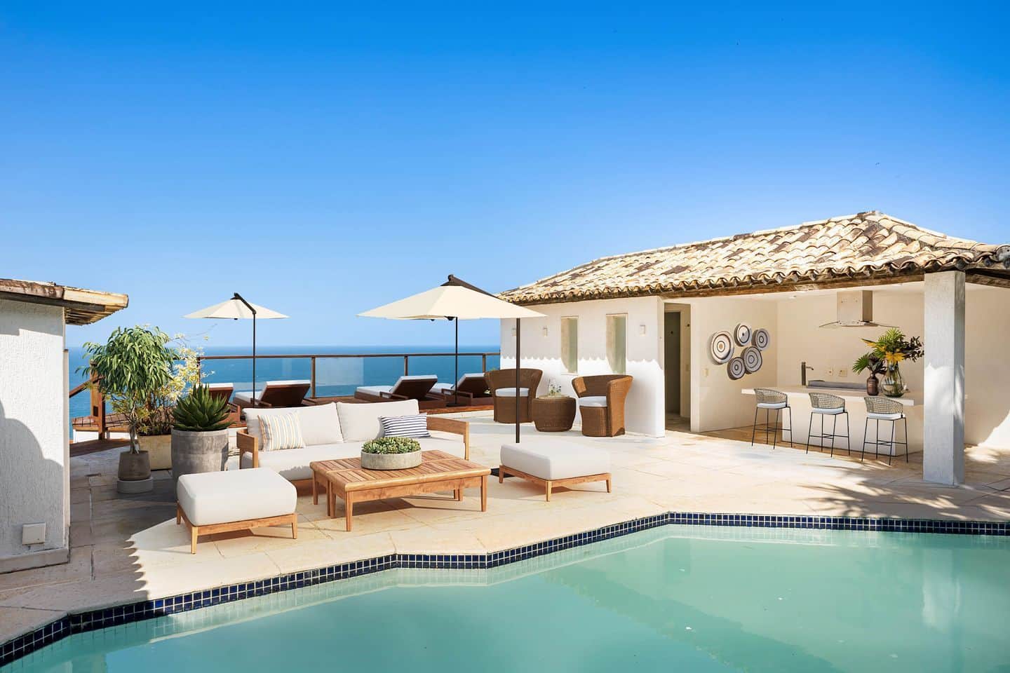Joá: exclusivity, nature, and comfort in every detail.