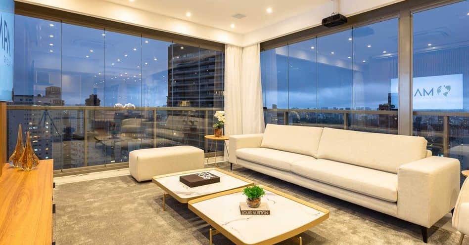 Exclusive Penthouse in Oscar Freire: Where Elegance Meets Lifestyle