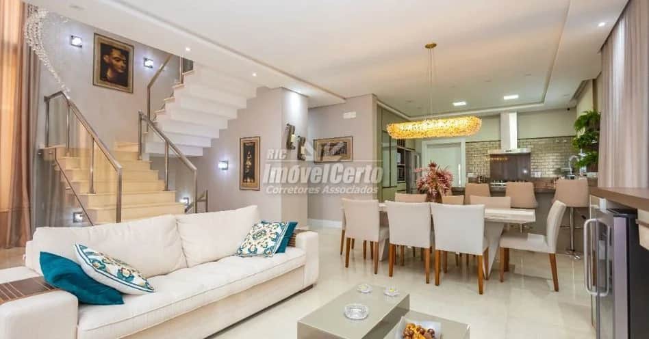 Spacious Home in Green Village Park – Perfect for Large Families